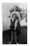 Argentyna, Maria Wojciechowska (z domu Vincenz) ze swoją wnuczką Bajką (Barbarą)